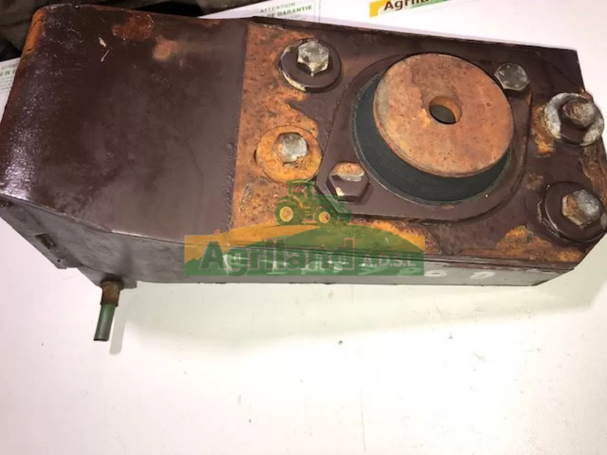 SUPPORT DE CABINE GAUCHE 