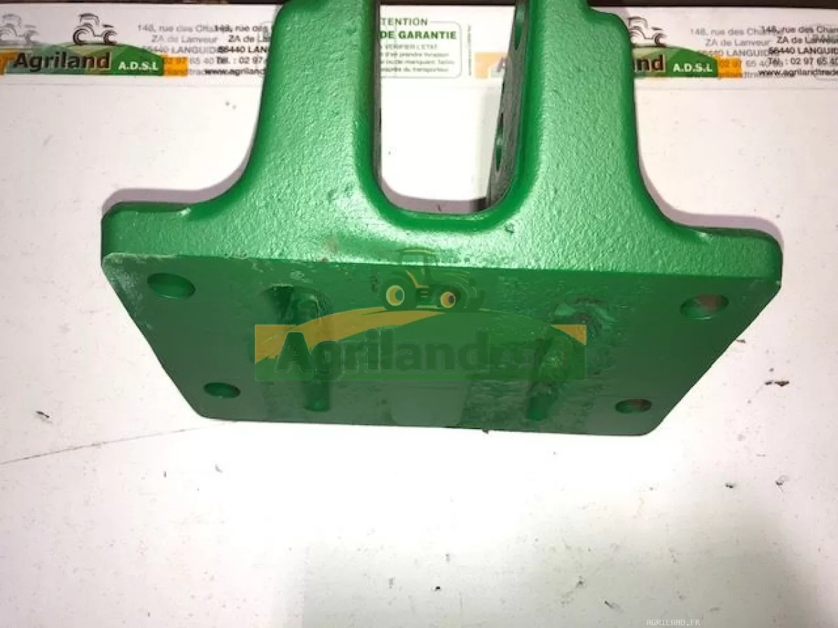 SUPPORT DE LA BARRE DE POUSSEE