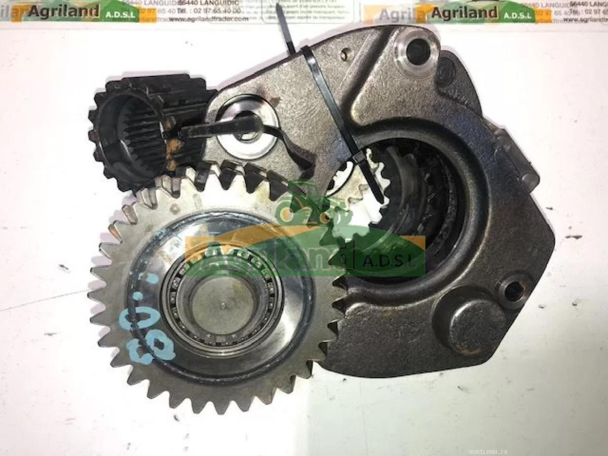 CARTER DE FREIN DE STATIONNEMENT 