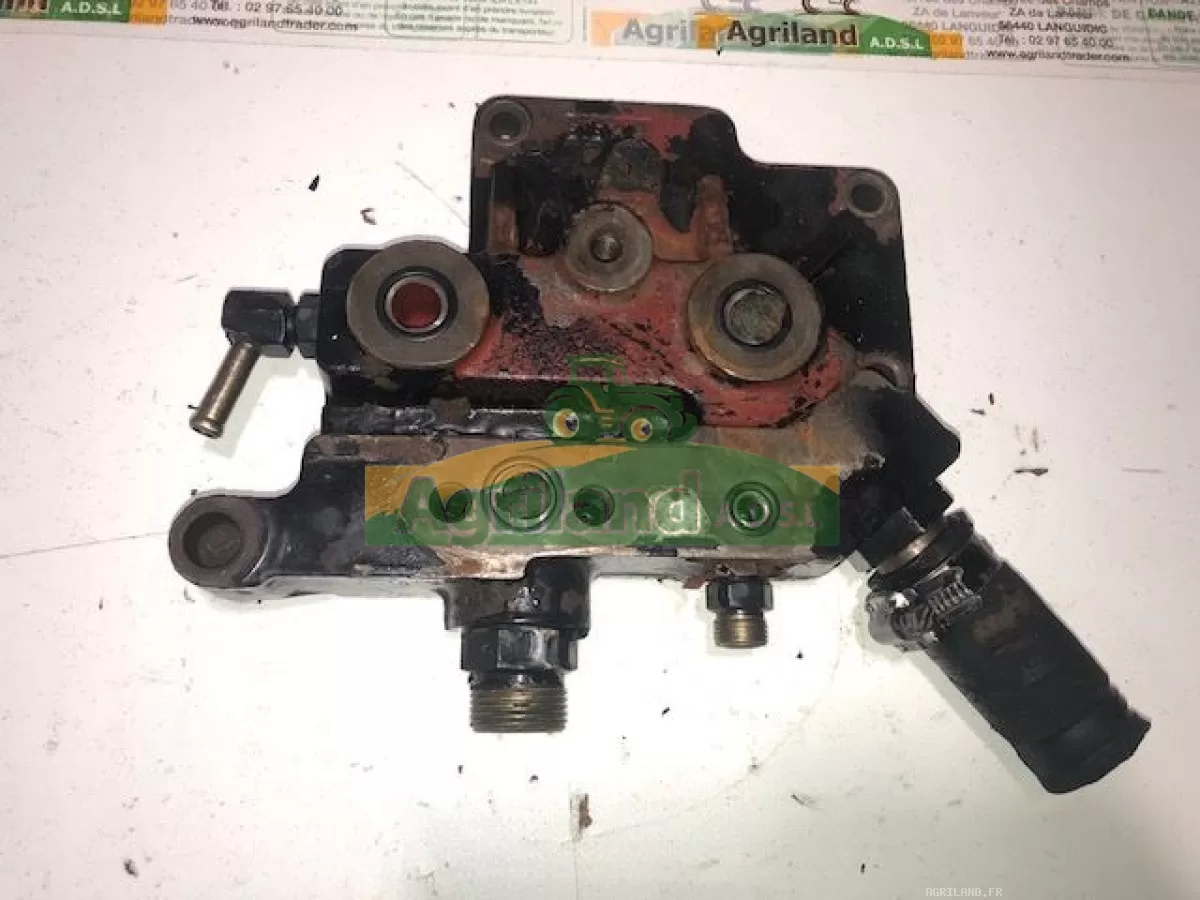 COUVERCLE DE VALVE HYDRAULIQUE 