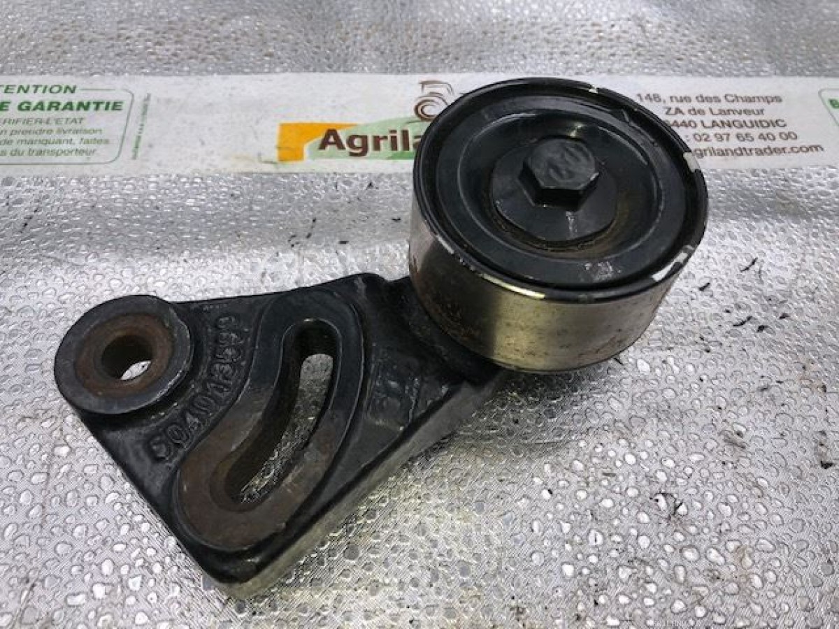 TENDEUR DE COURROIE AVEC POULIE 