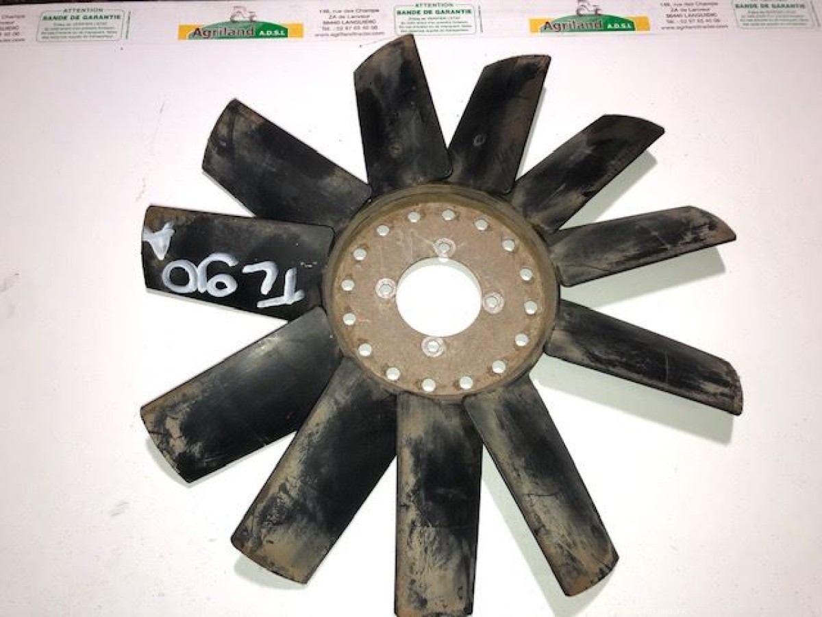 HELICE DE VENTILATEUR 