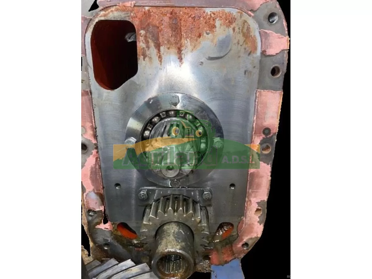  BOITE DE VITESSE  AVEC COUPLE CONIQUE 