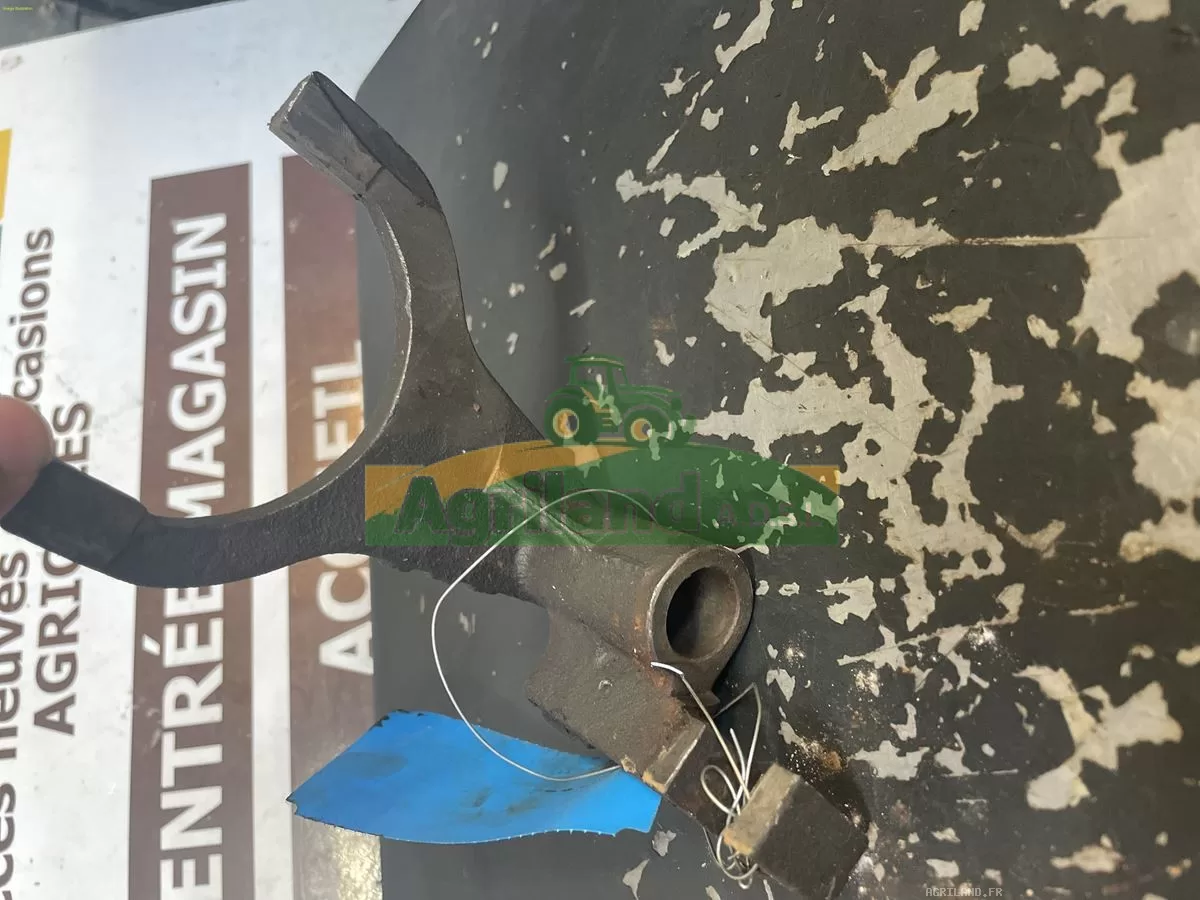 FOURCHETTE SELECTEUR DE VITESSE  