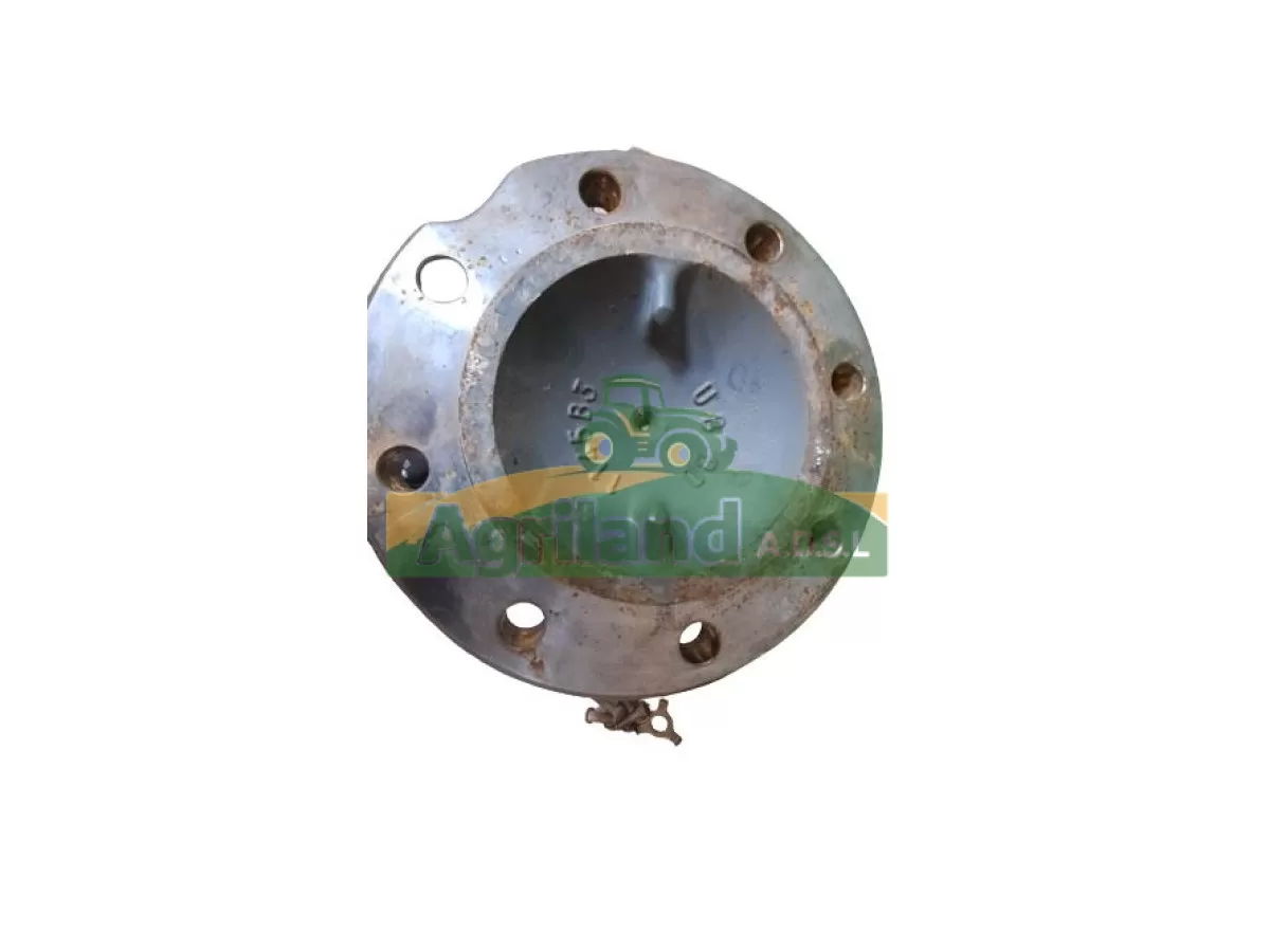 ARBRE DE ROUE ARRIERE 