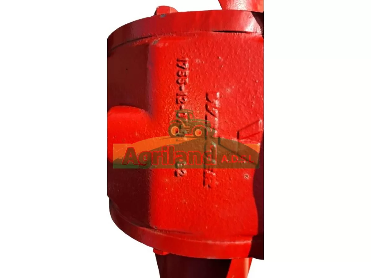 BOITIER MECANIQUE D ENTRAINEMENT DU ROUND BALLER