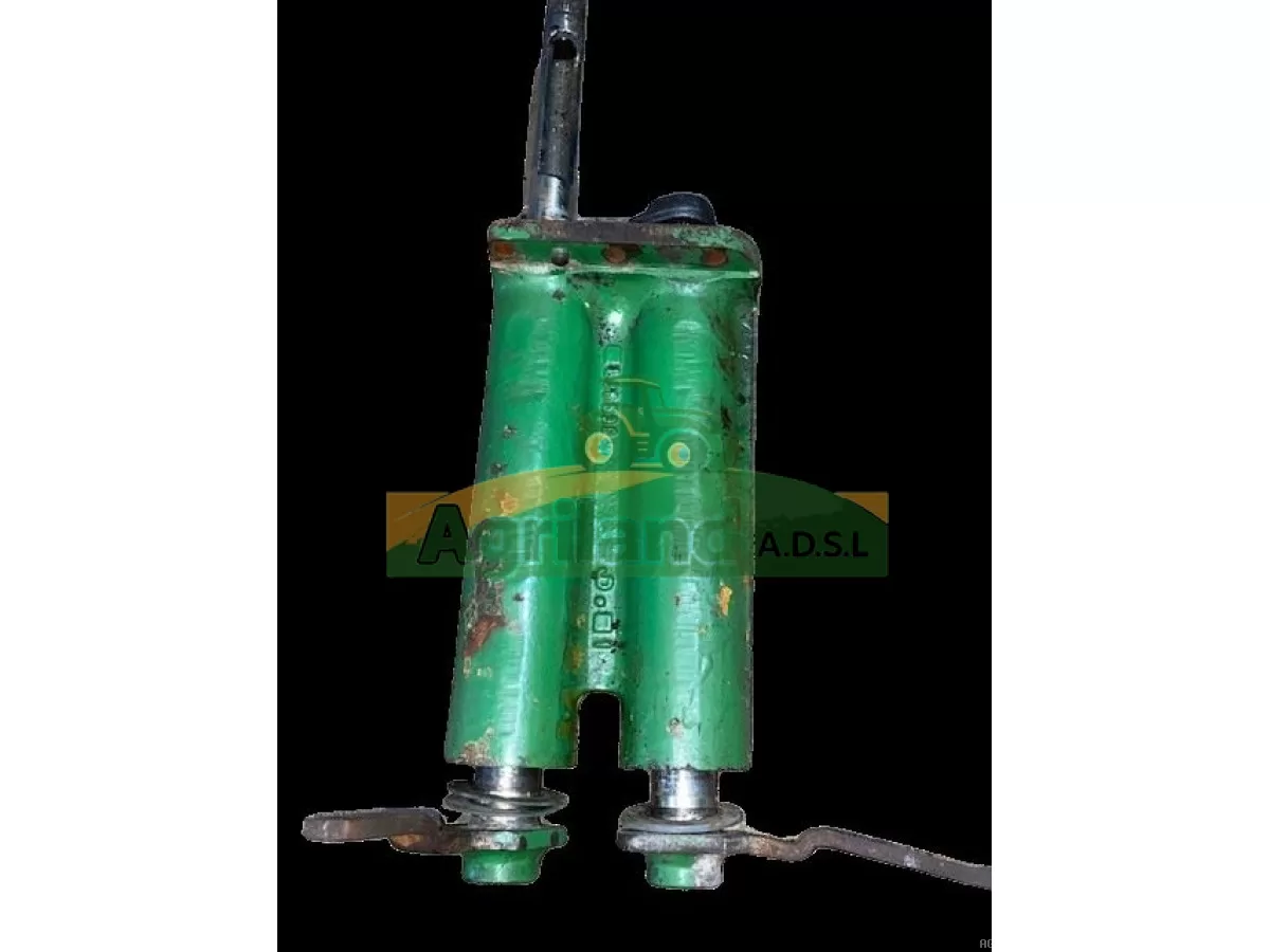 CARTER D'ARBRE DE LEVIER DE VITESSE