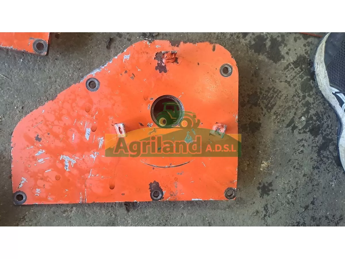 PLAQUE ARRIERE POUR SORTIE PTO