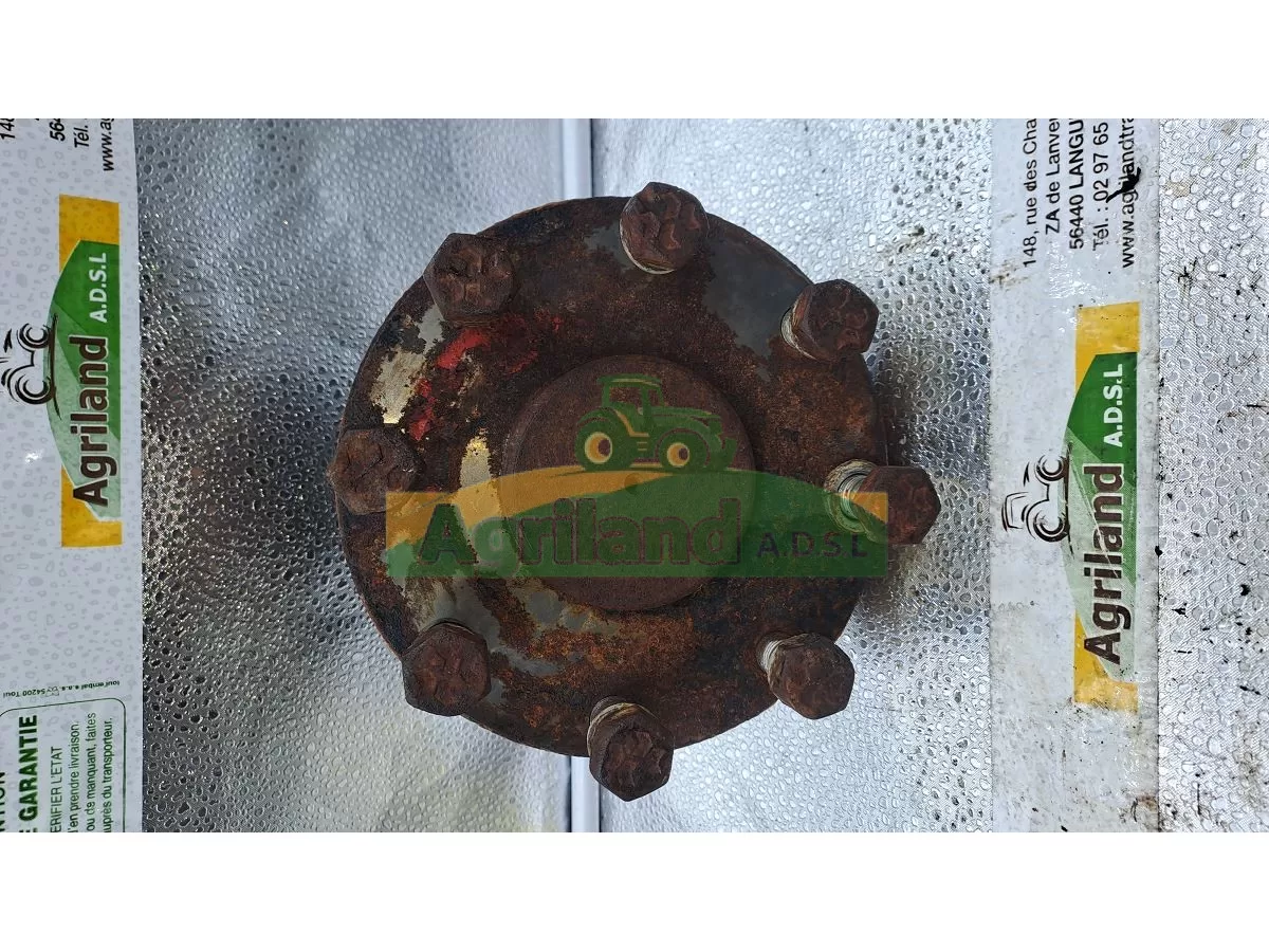 FUSEE D ENTRAINEMENT (MOYEU AVEC ARBRE)