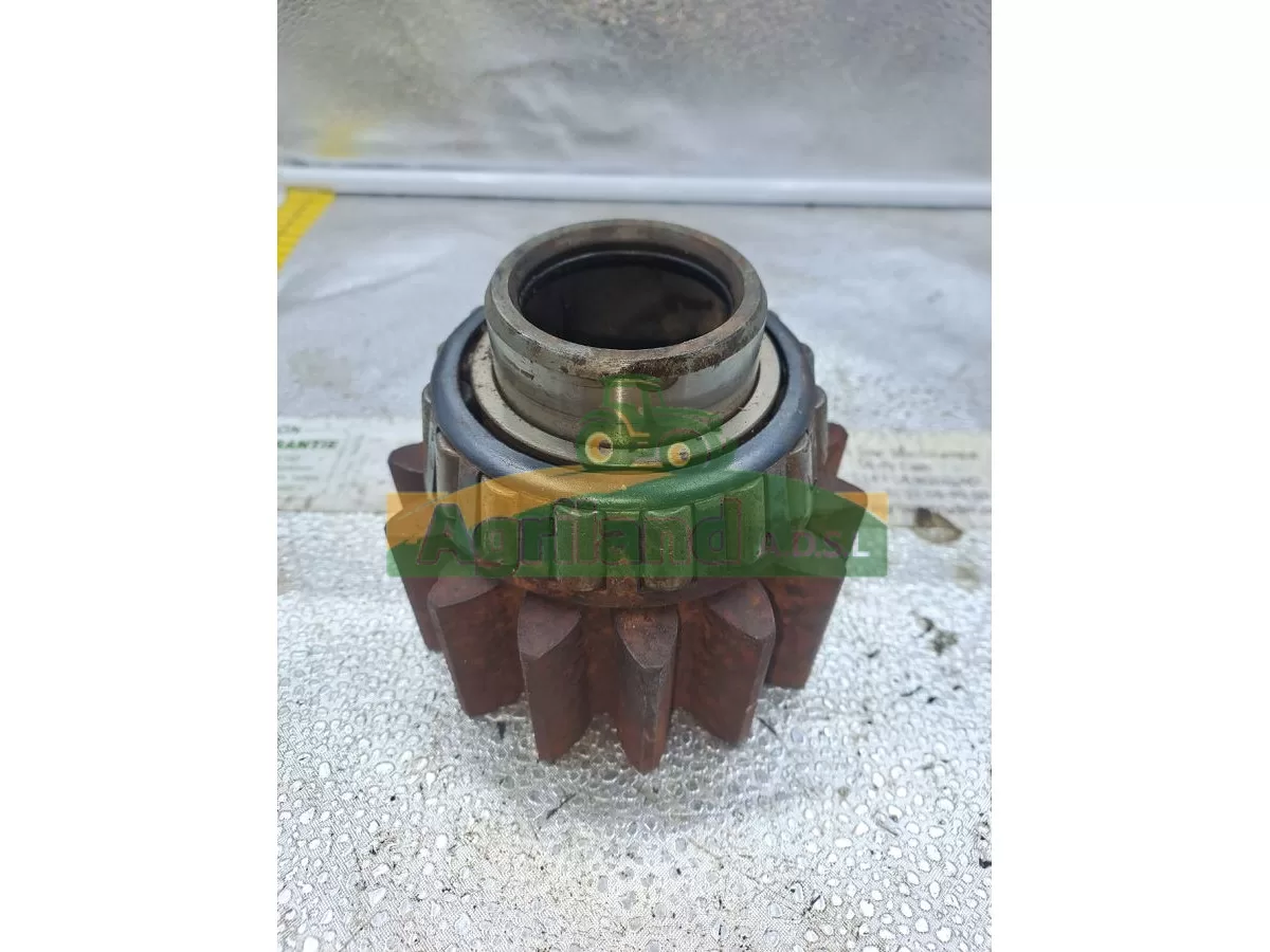 PIGNON SUPERIEUR LATERAL Z15