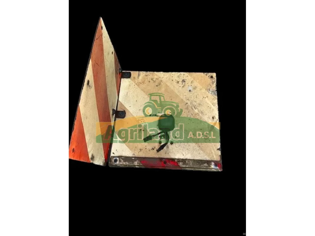 PANNEAU DE SIGNALISATION + FEU ARRIERE GAUCHE 