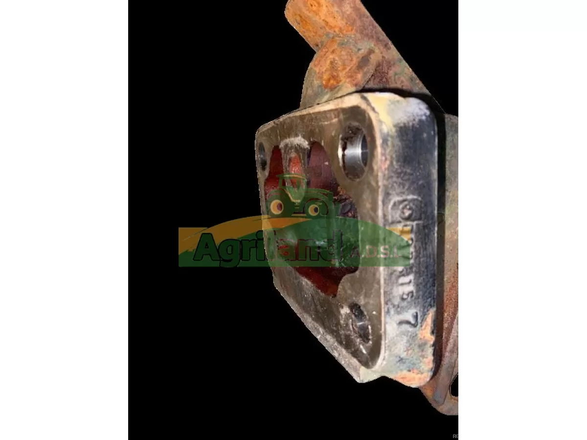 SUPPORT D'ESSIEU ARRIERE