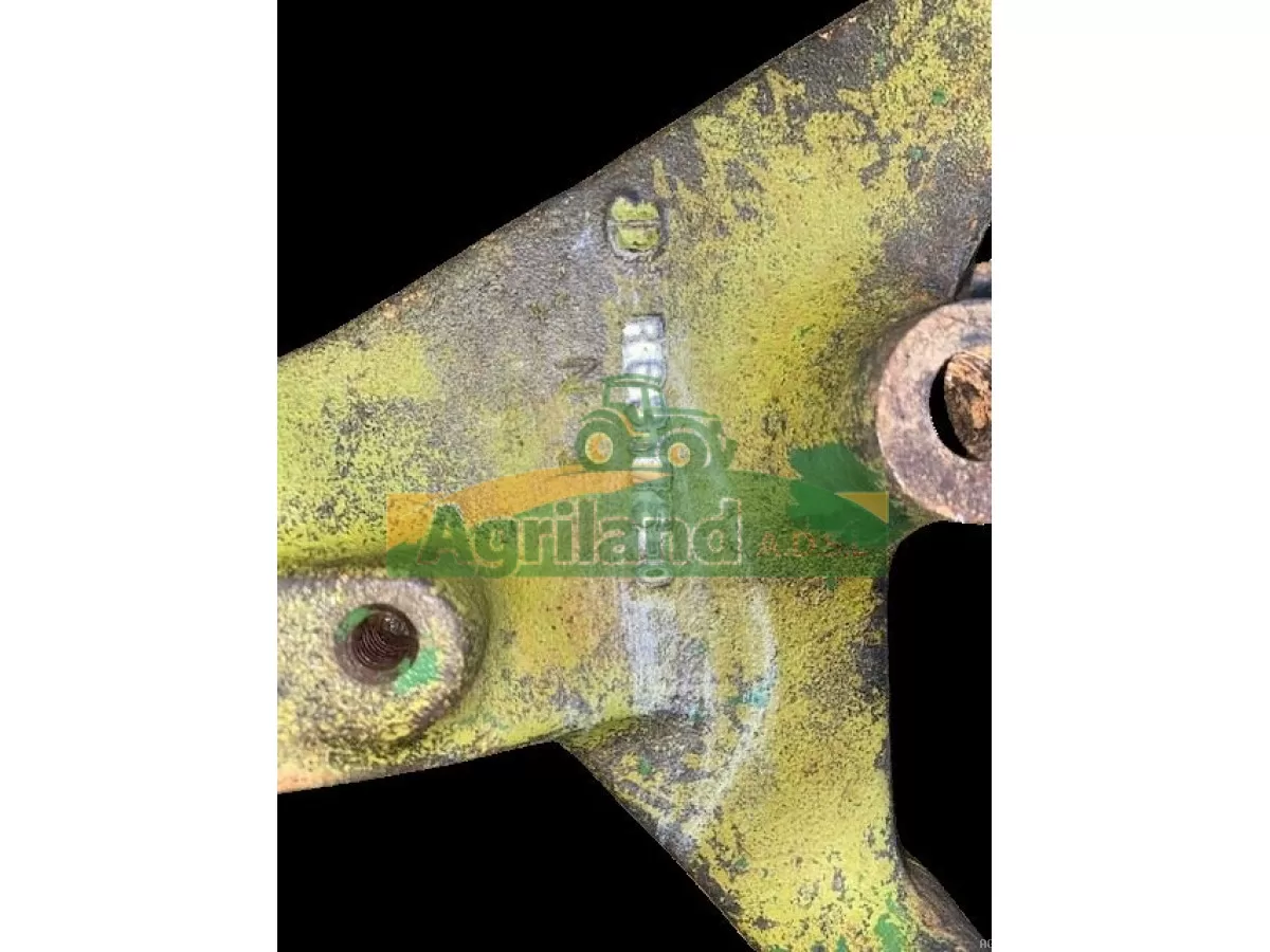 VERIN HYDRAULIQUE AVEC SUPPORT DROIT