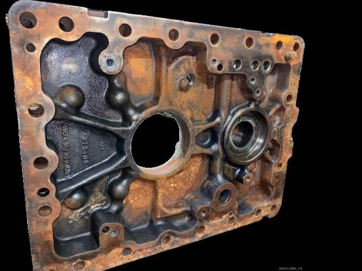 COUVERCLE DE PRISE DE FORCE ARRIERE