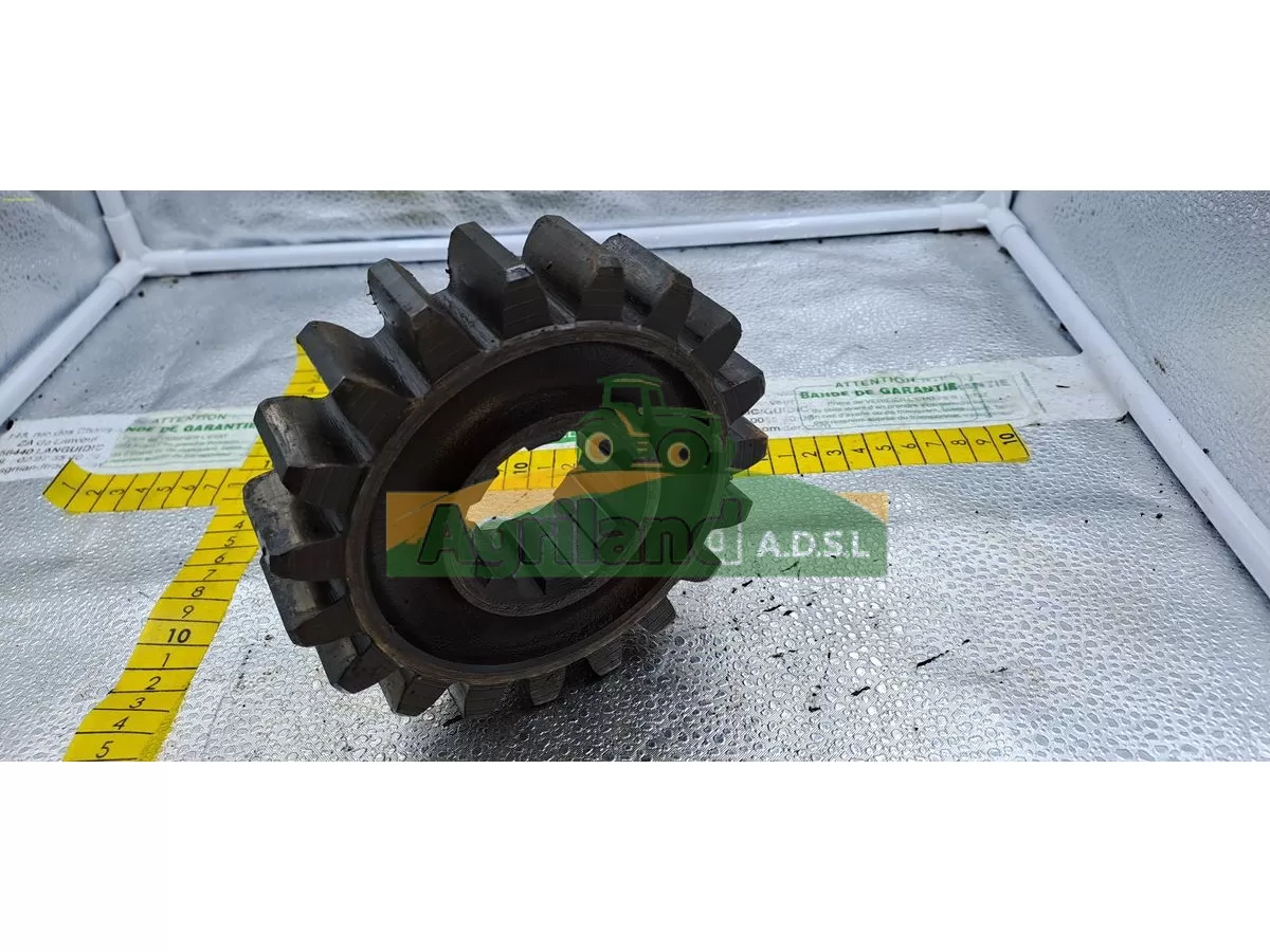 ENGRENAGE Z19  OCCASION