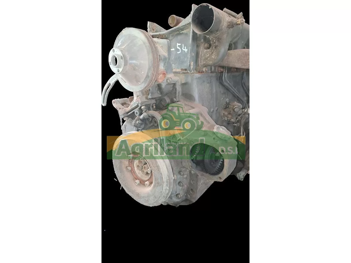 MOTEUR SANS POMPE INJ D226-6