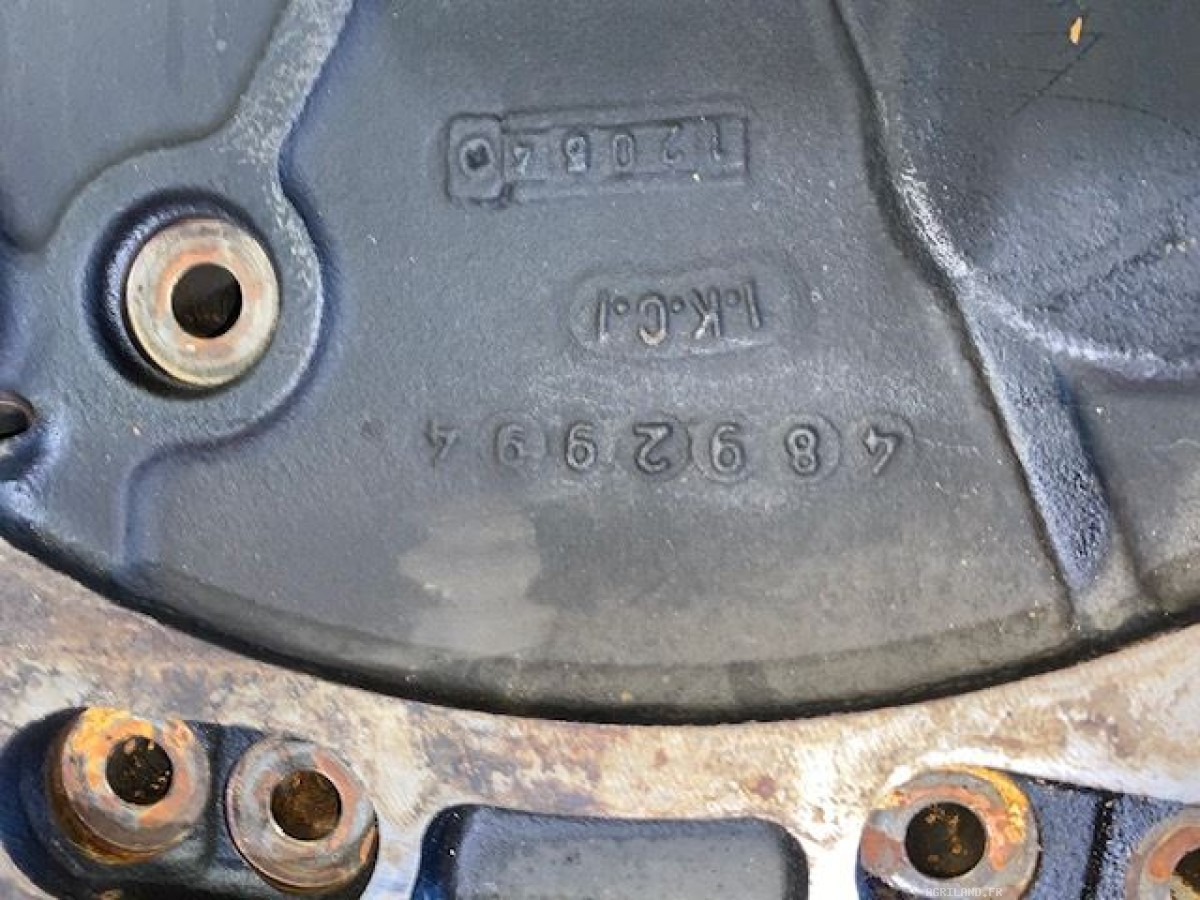 CARTER DE VOLANT MOTEUR