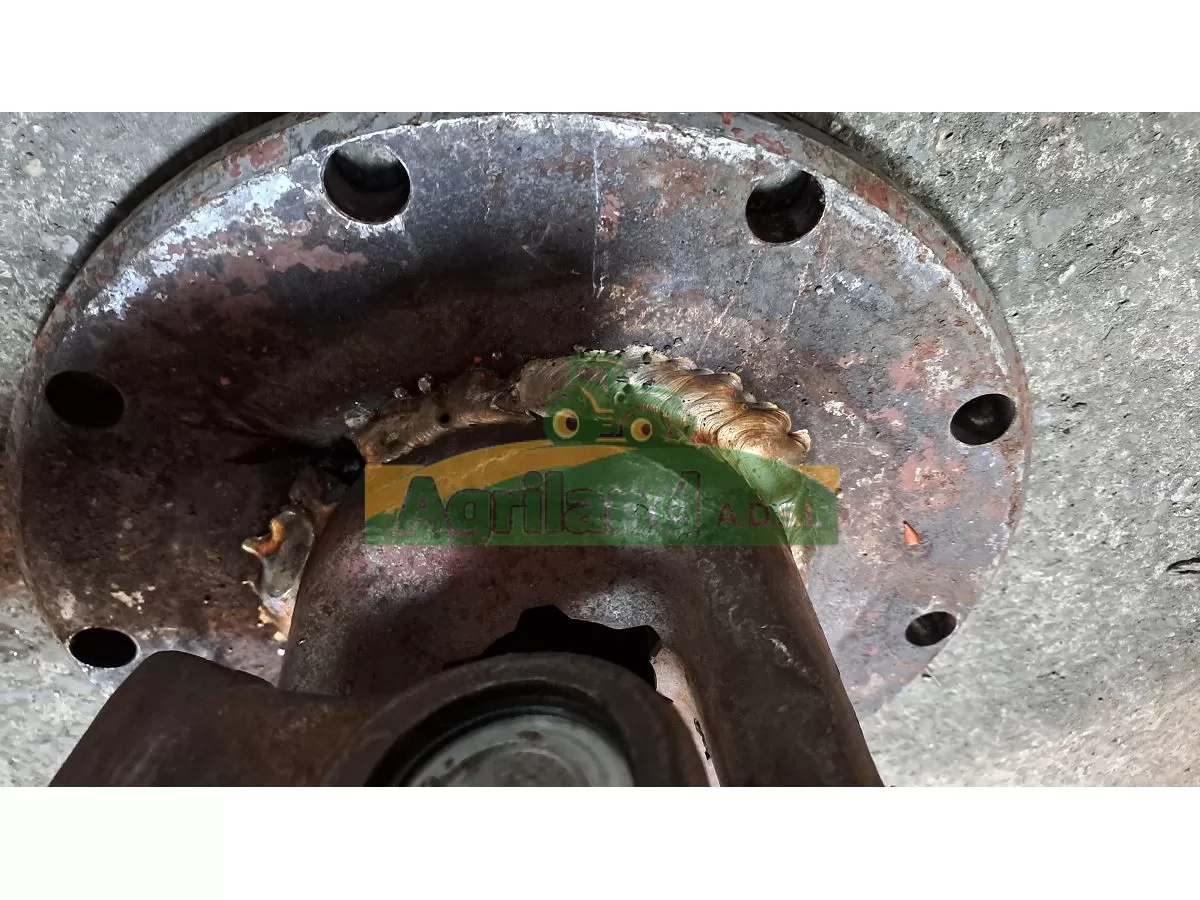 DEMI CARDAN TUBE ETOILE FEMELLE AVEC MACHOIRE A PLATEAU