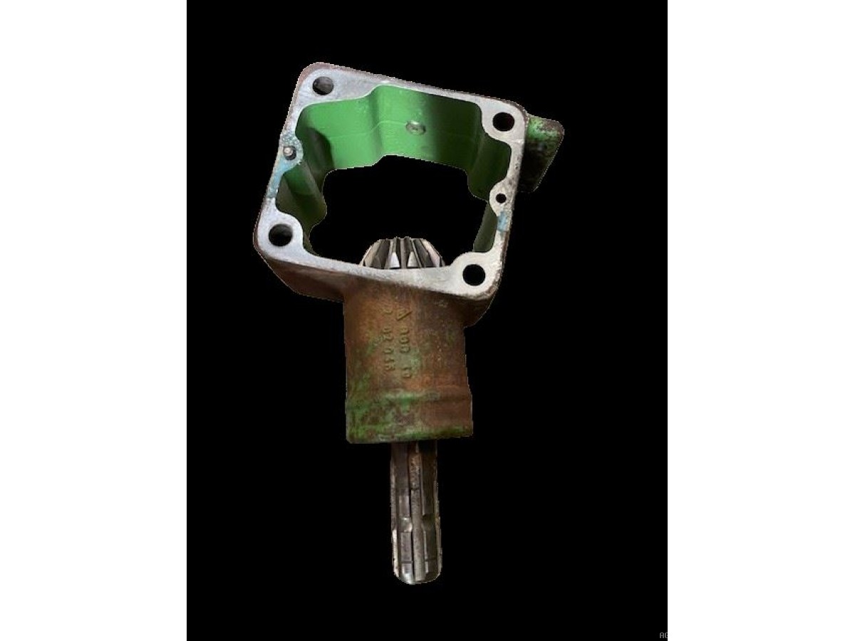 CARTER DE BOITIER AVEC ARBRE 