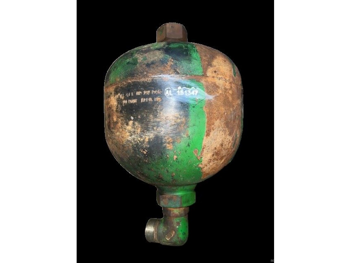 ACCUMULATEUR HYDRAULIQUE