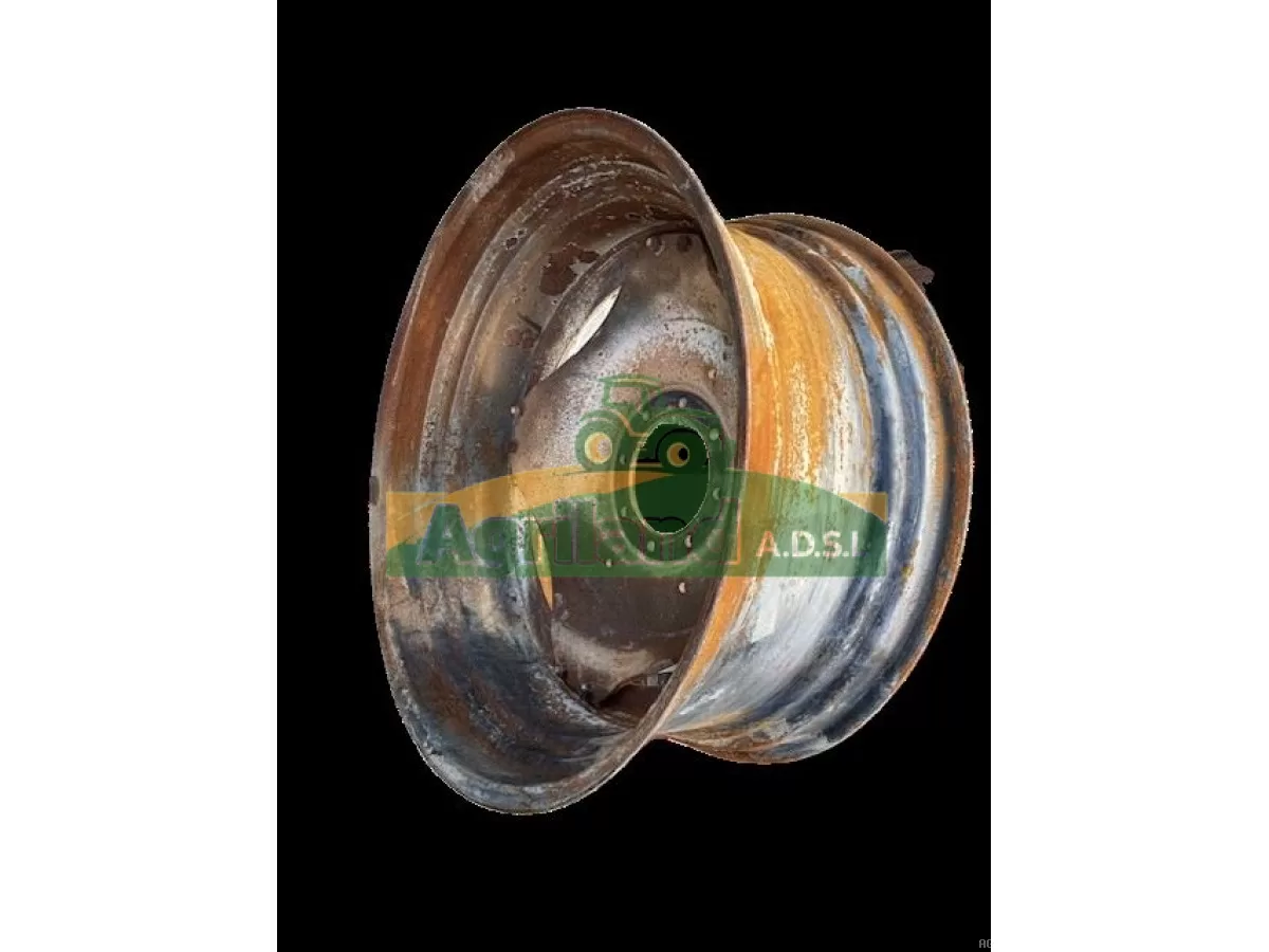 JANTE ARR ( R38, 460 MM , 220 MM , D'AXE EN AXE 105 MM , 8 TROUS) 