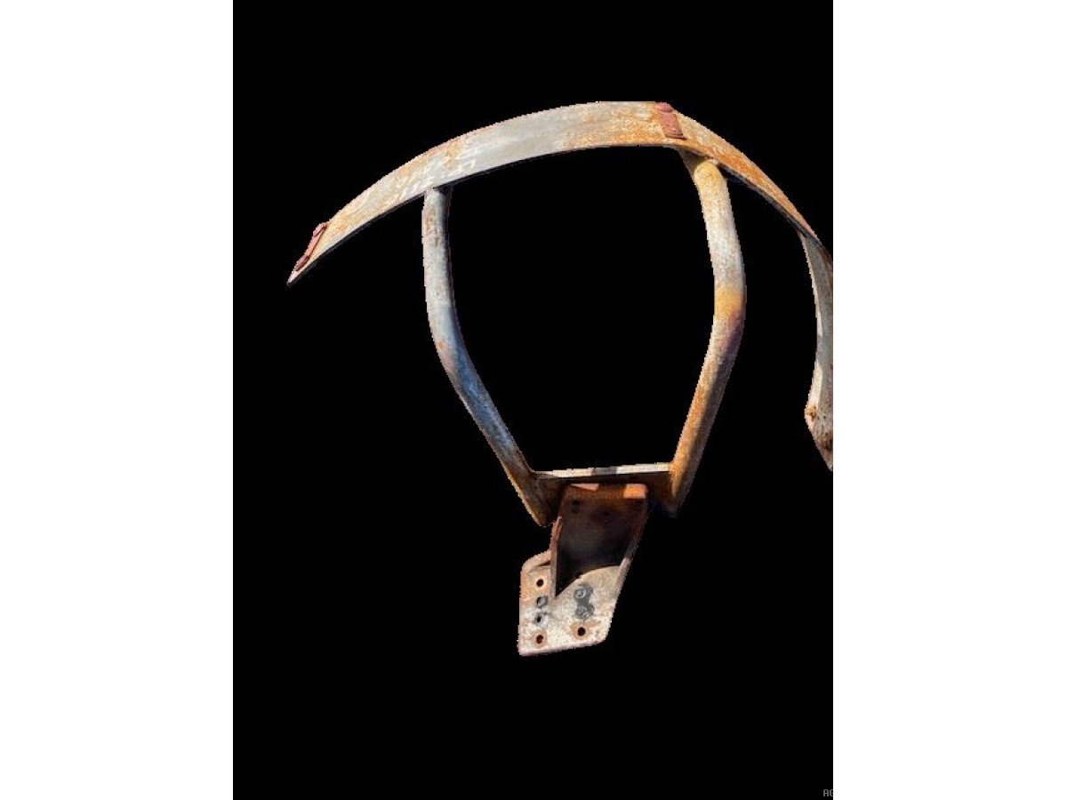 SUPPORT + APPUI DE GARDE BOUE GAUCHE ( JANTE EN R28) 