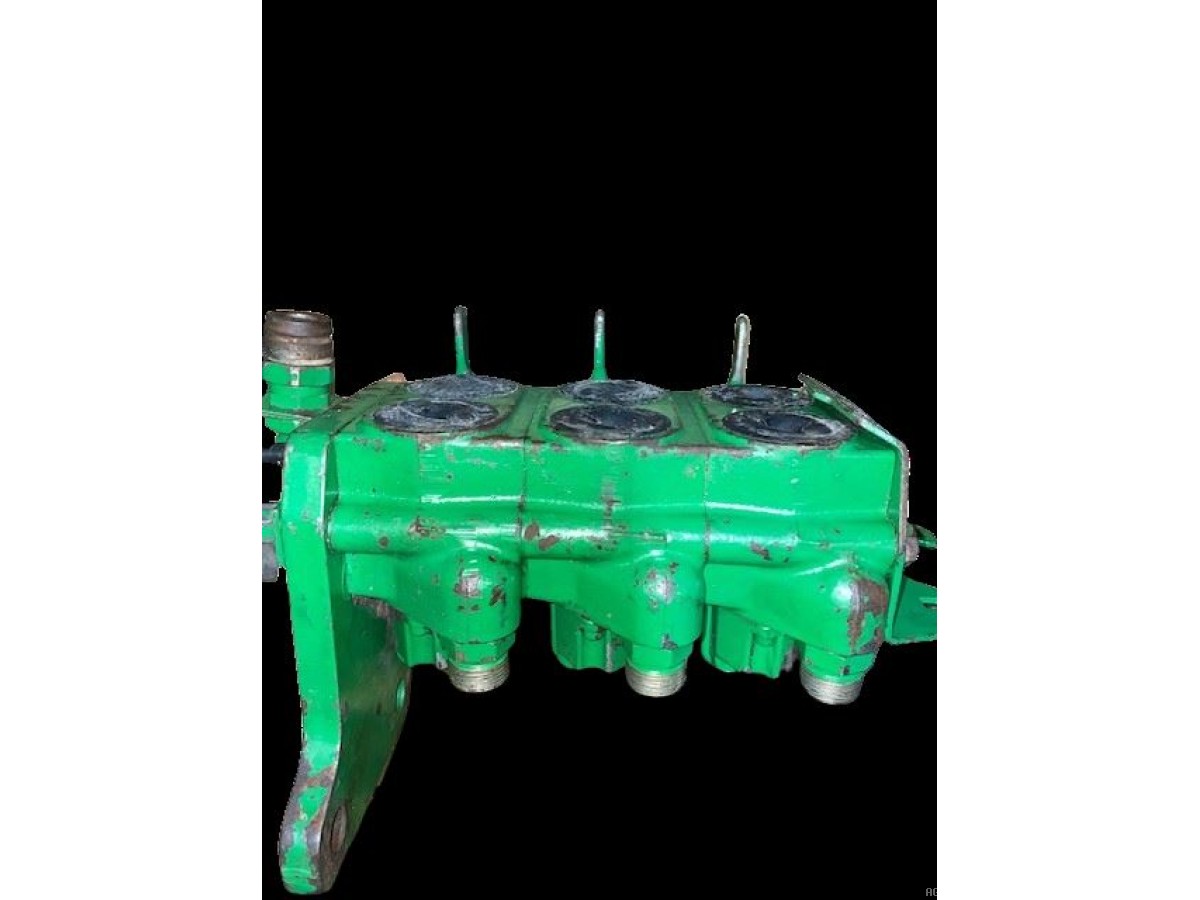 BLOC DE CONDUITE D'HUILE 