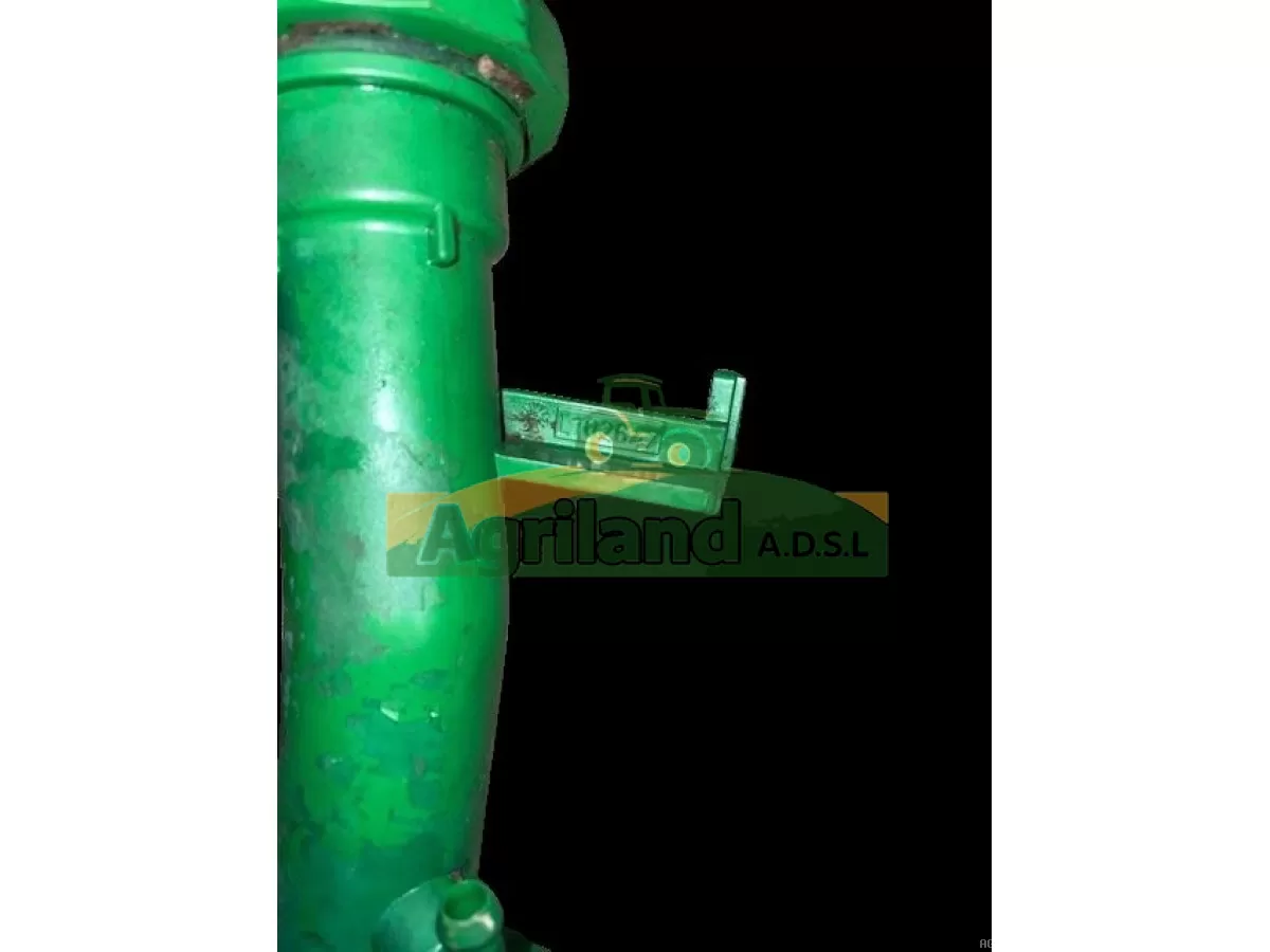 GOULOTTE DE REMPLISSAGE