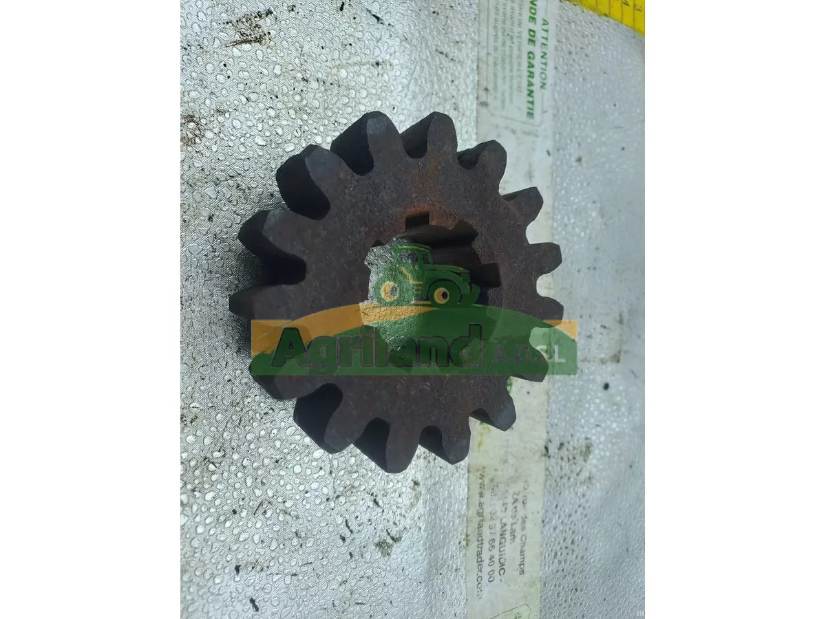 PIGNON DE BOITIER Z15 