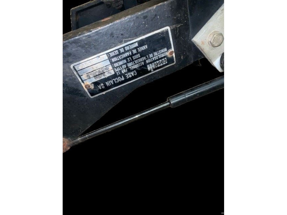 SUPPORT AVANT AVEC VERIN