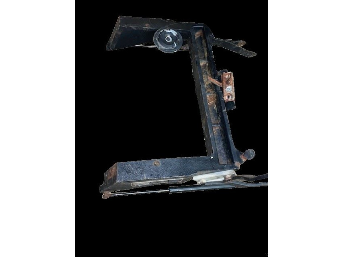 SUPPORT AVANT AVEC VERIN