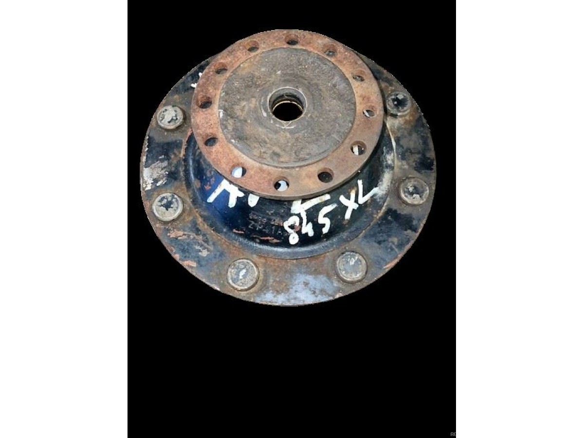 ENSEMBLE MOYEU + PORTE SATELLITE ET SAT  APL 1351