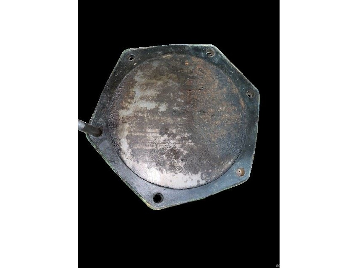 COUVERCLE AVANT DE DISTRIBUTION