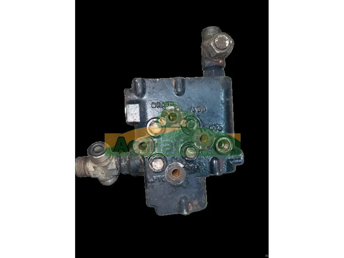 CORPS DE VALVE HYD AVEC RACCORD