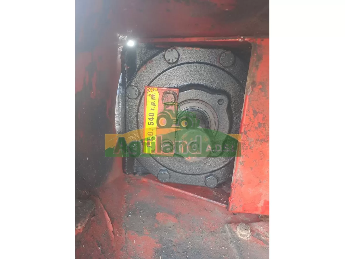 SWIVEL GEAR COMPLETE. 540/1000 R.P.M (TETE GYRODINE COMPLETE)