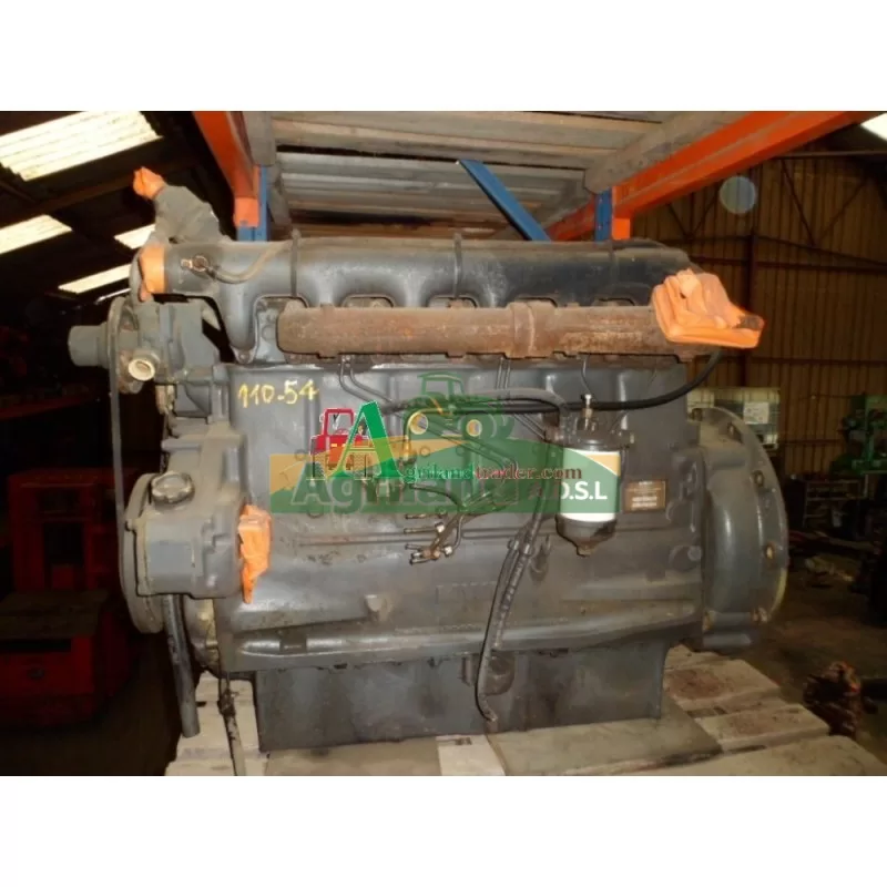 227- Moteur Tracteur Renault