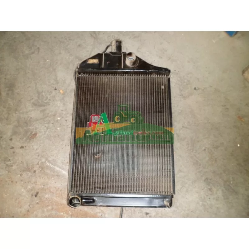Radiateur Massey Ferguson 265