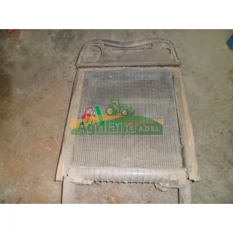 Radiateur Massey Ferguson 8120