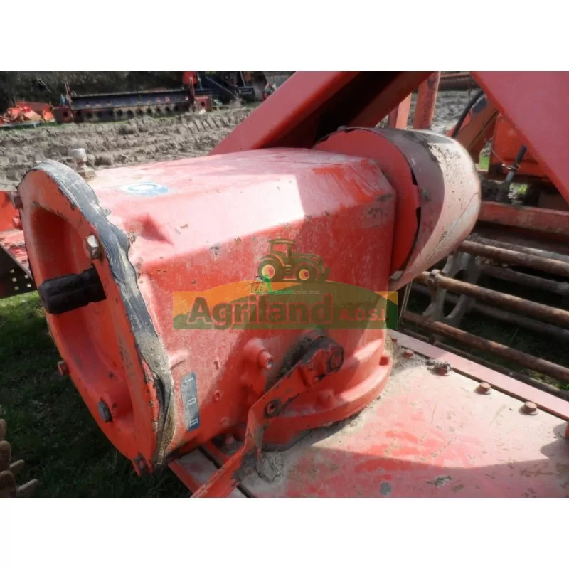 Boitier Kuhn 3002 M