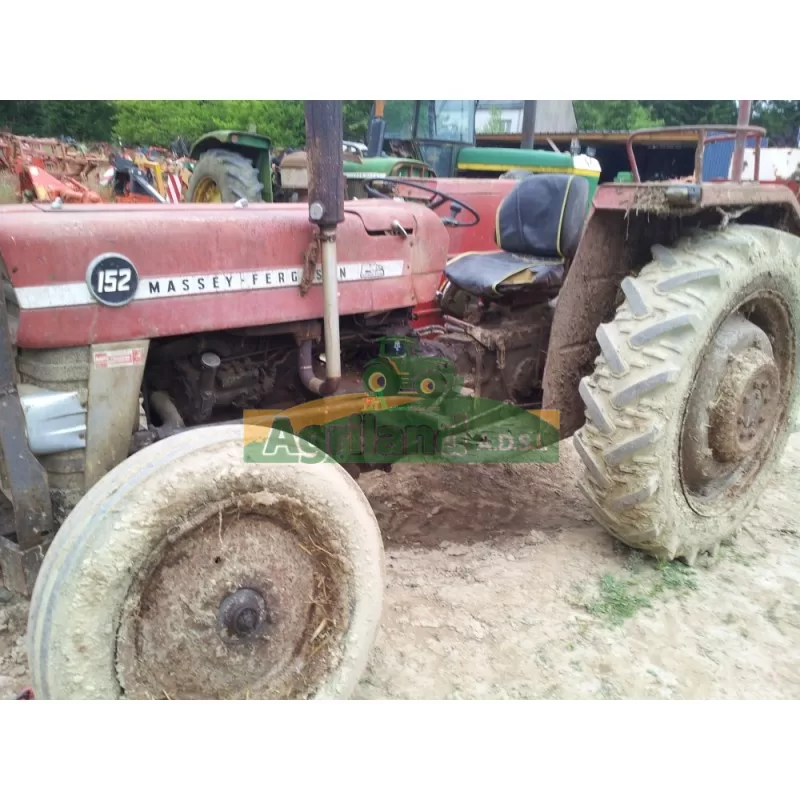 Piece Massey Ferguson 152
