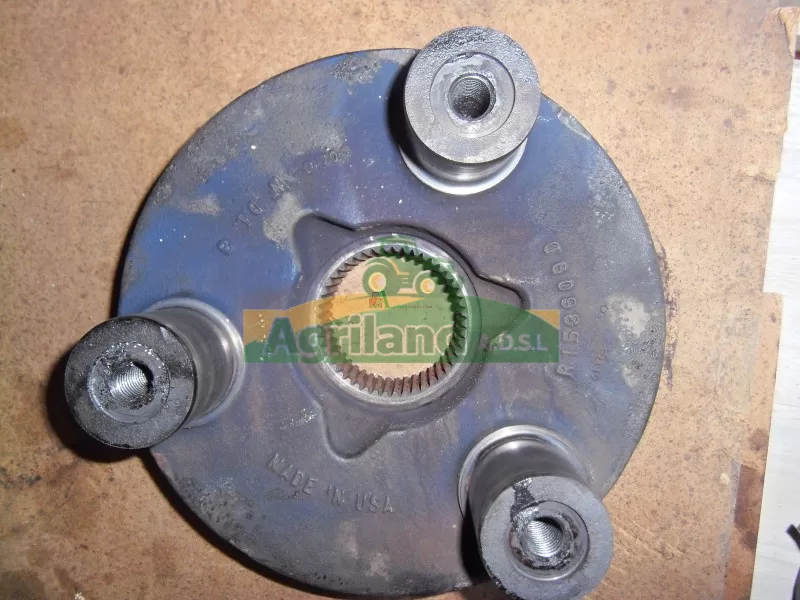 Reducteur Arrière 7520 John Deere R153609