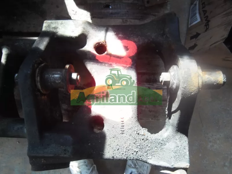 Berceau Pont Avant John Deere 6910