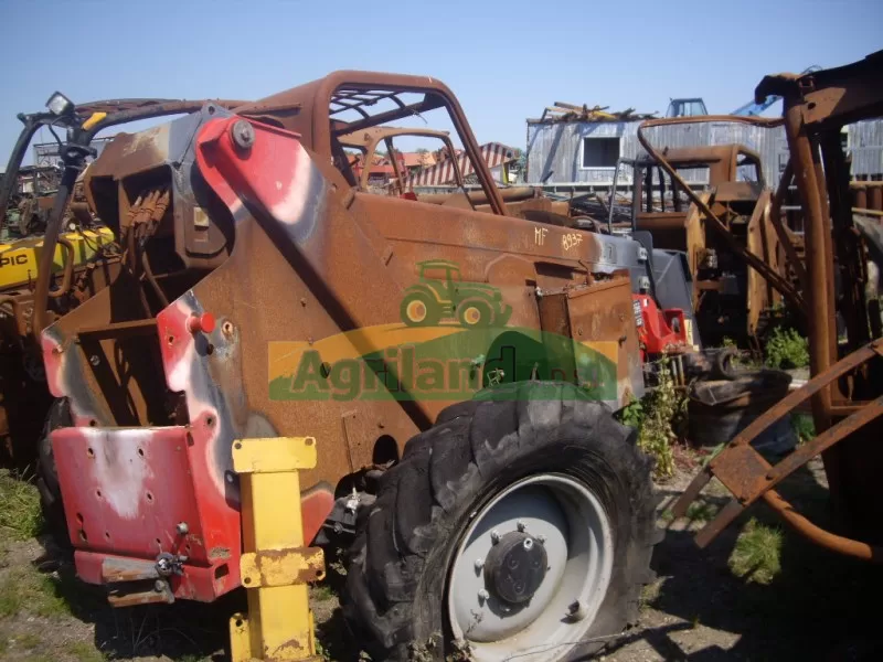 MASSEY FERGUSON Massey Fergusson 8937