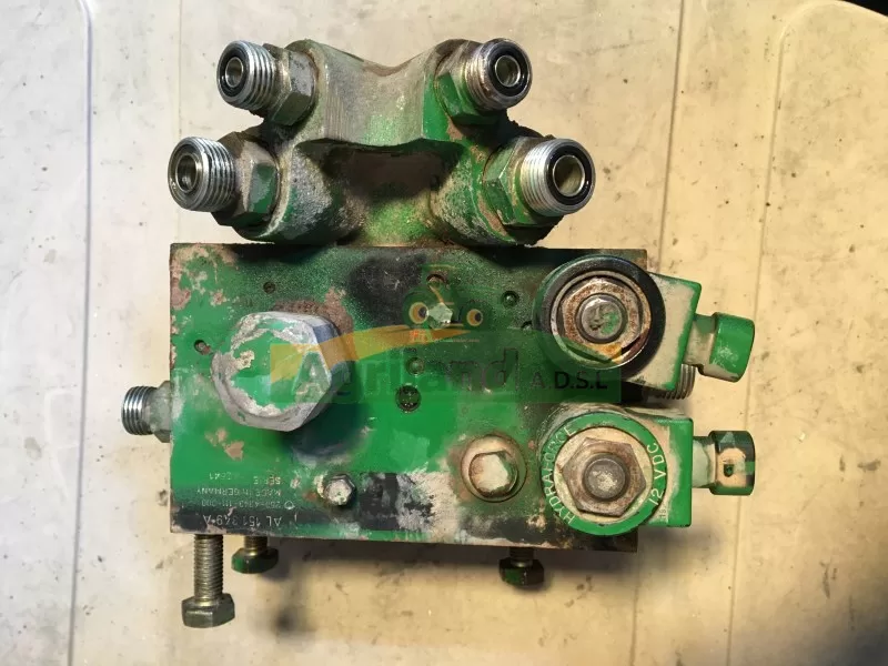 JOHN DEERE Hydraulique Pour Suspension Tls