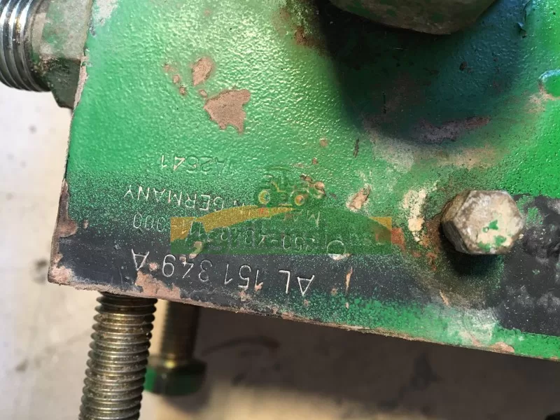 JOHN DEERE Hydraulique Pour Suspension Tls