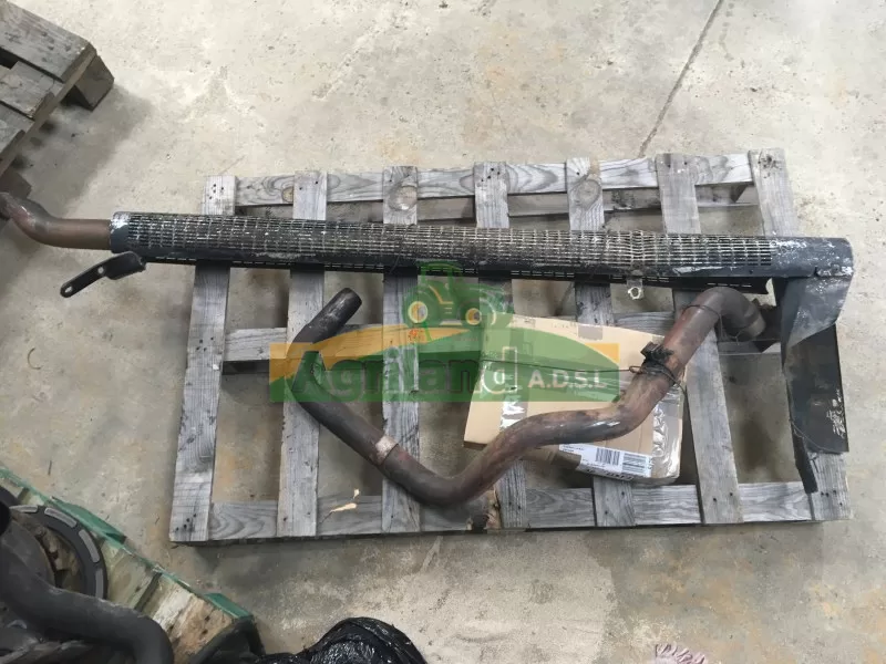 JOHN DEERE Pot Échappement