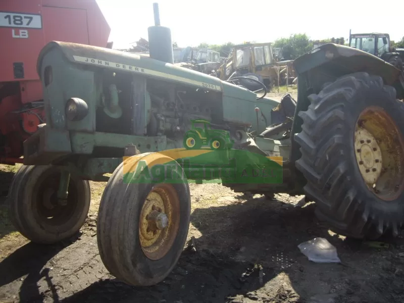 Pièces Tracteur John Deere 2030