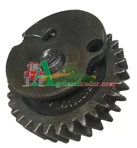 JOHN DEERE Pignon 33 Dents Pompe À Huile