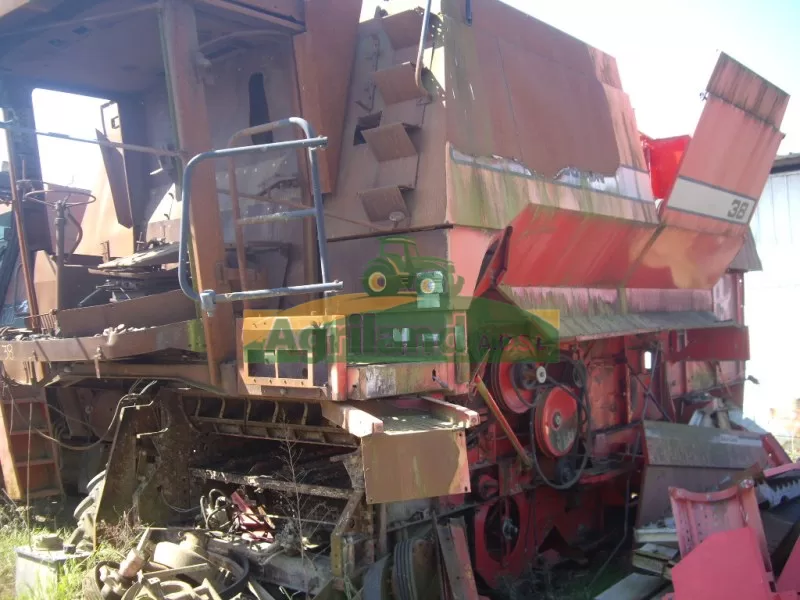 MASSEY FERGUSON Pièces Massey Fergusson Moissonneuse