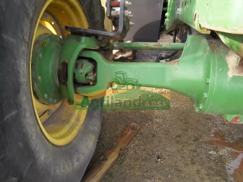 Réducteur Avant Droit John Deere 7710